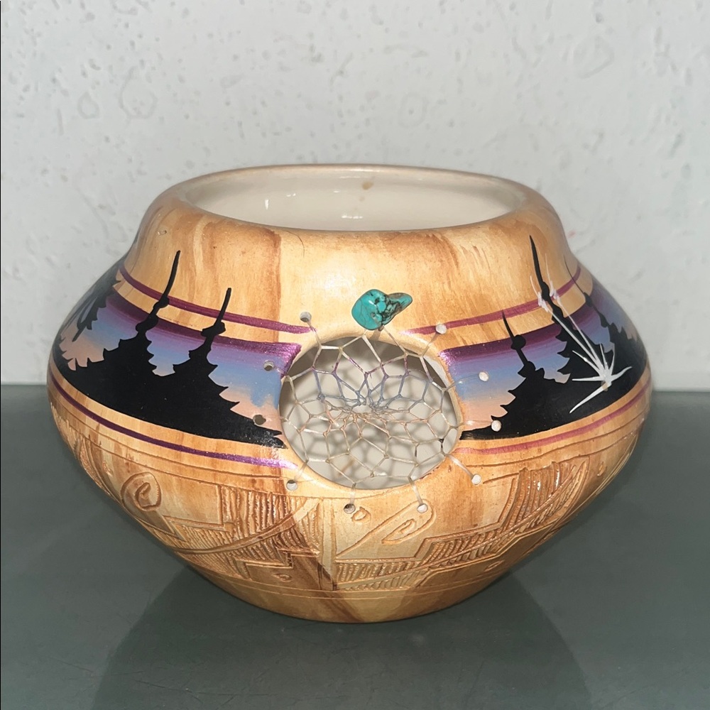 Navajo art etched Handmade Vase with dream catcher by Pauline Blackhorse Signed